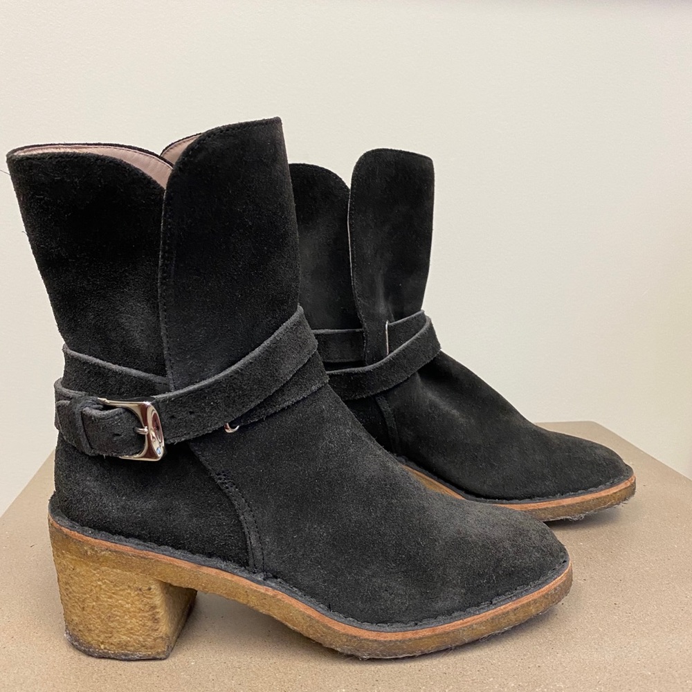 Marc Jacobs Suede Booties